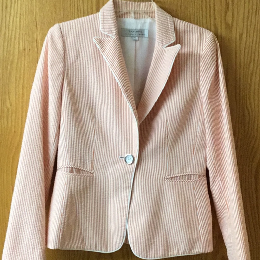 Tahari Blazer